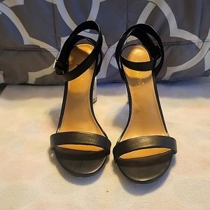 Black heeled Sandals